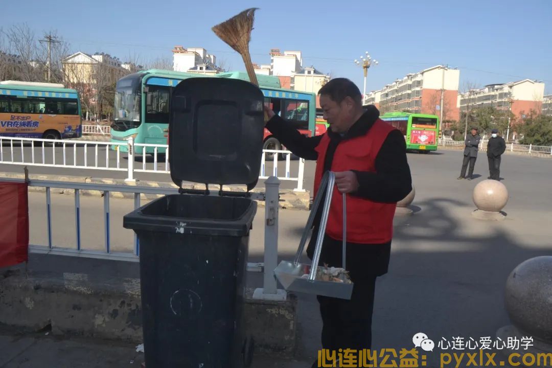 爱满三月天，情系雷锋日(图5)