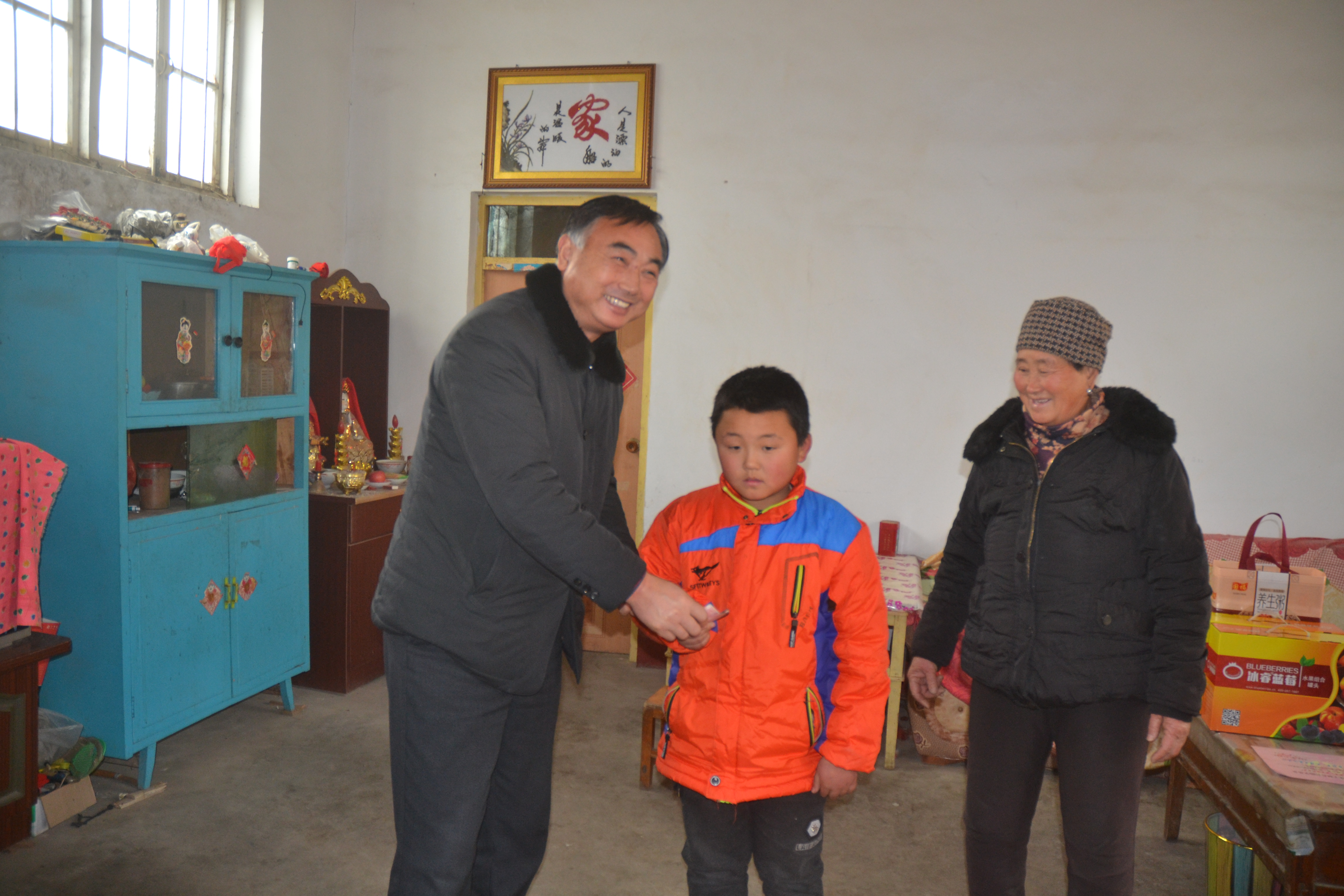 平邑县心连心义工联合会爱心助学第五站(图21)